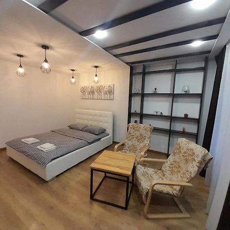 Апартаменти В Центрі Львова !!! Dış mekan fotoğraf